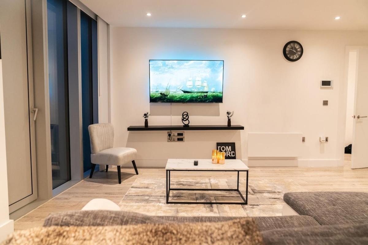 Apartment Luxury 2 Bed Penthouse With Stunning Views In Centre Manchester