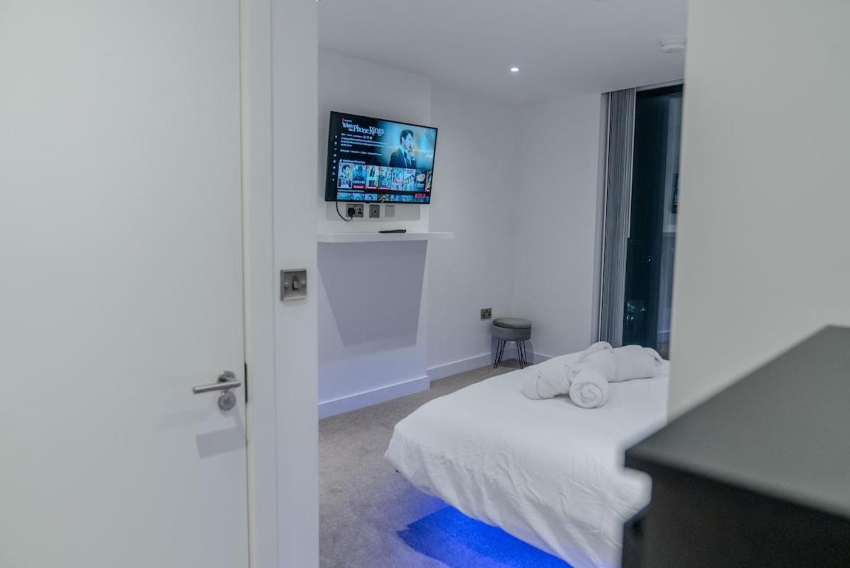 Luxury 2 Bed Penthouse With Stunning Views In Centre * Manchester